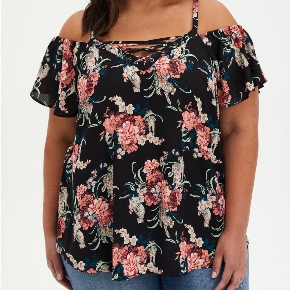 Torrid Black Floral Georgette Lace-Up Cold Shoulder Size 2